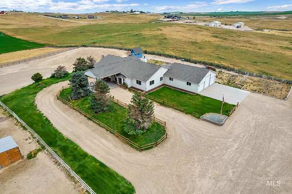 10 Acres of Land with Home for Sale in Nampa, Idaho