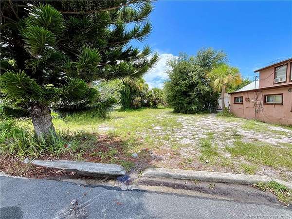 0.12 Acres of Commercial Land for Sale in Stuart, Florida