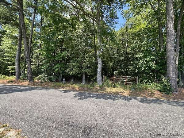 4 Acres of Land for Sale in Foster, Virginia