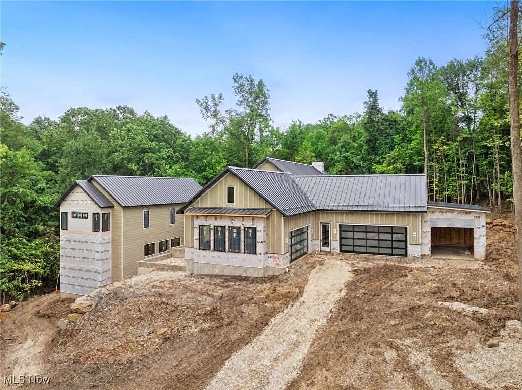 2.72 Acres of Residential Land with Home for Sale in Hinckley, Ohio