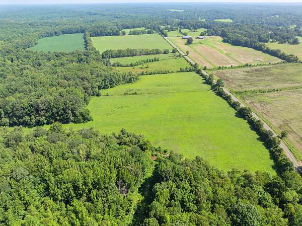 117 Acres of Agricultural Land for Sale in Parsons, Tennessee