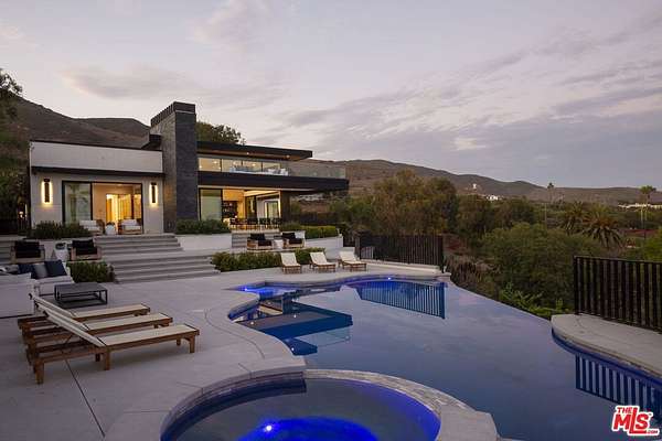 2 Acres of Residential Land with Home for Sale in Malibu, California