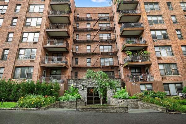 2.78 Acres of Residential Land with Home for Sale in Ossining, New York