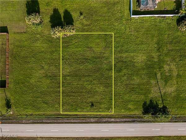 0.23 Acres of Commercial Land for Sale in Cape Coral, Florida