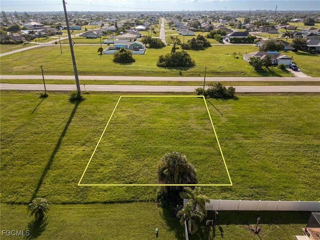 0.23 Acres of Commercial Land for Sale in Cape Coral, Florida