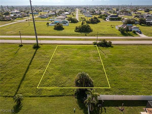 0.23 Acres of Commercial Land for Sale in Cape Coral, Florida