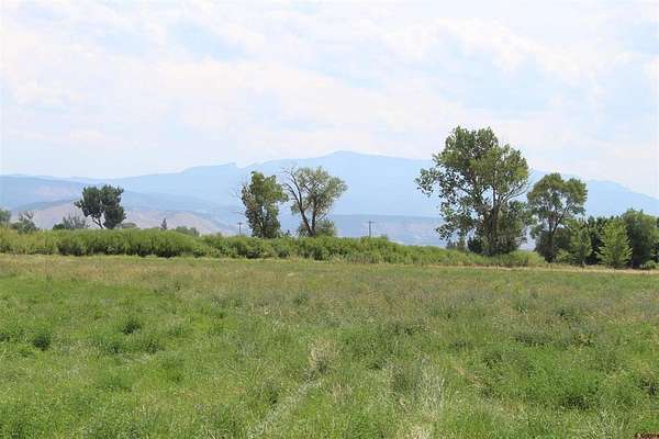 3 Acres of Land for Sale in Montrose, Colorado