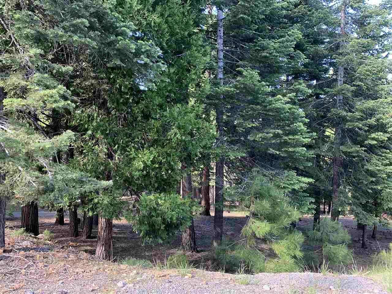 1.55 Acres of Residential Land for Sale in Lake Almanor West, California
