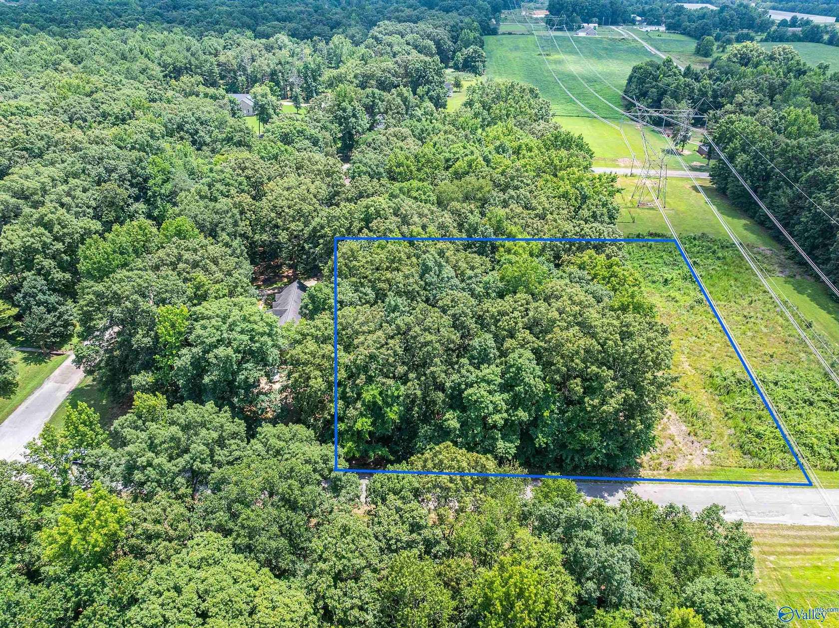 1.23 Acres of Residential Land for Sale in Toney, Alabama