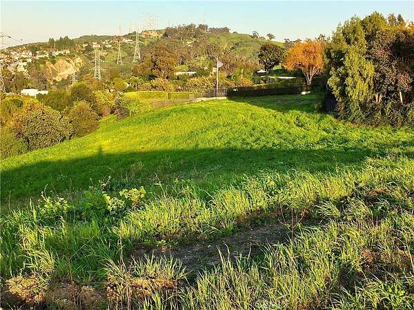 1.16 Acres of Land for Sale in La Habra Heights, California