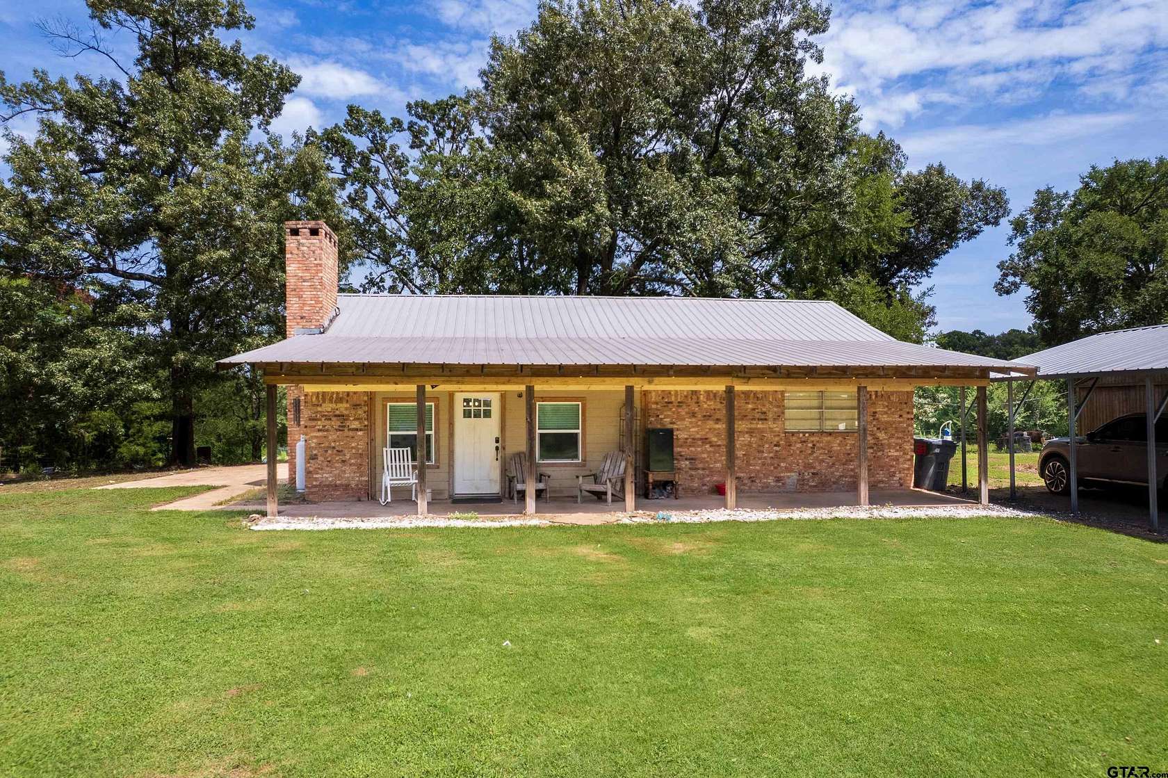 15.3 Acres of Land with Home for Sale in Scroggins, Texas