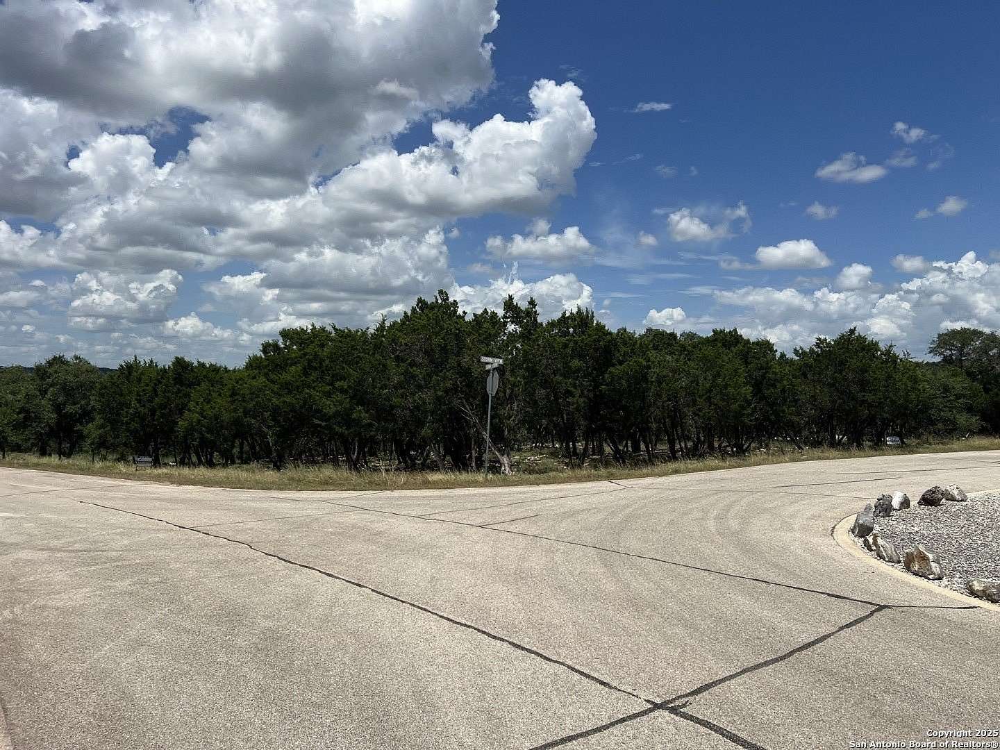 1.42 Acres of Residential Land for Sale in San Antonio, Texas
