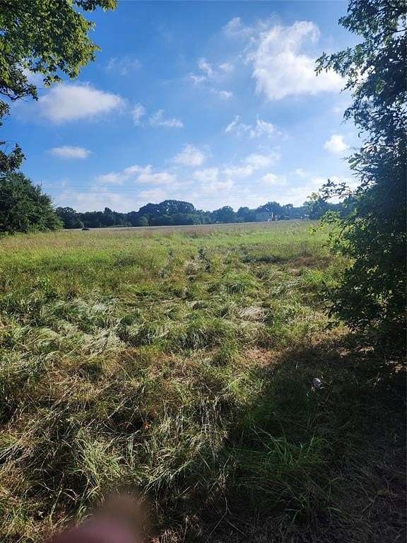 6.38 Acres of Land for Sale in Grand Saline, Texas
