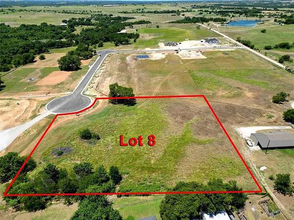 3 Acres of Residential Land with Home for Sale in Decatur, Texas