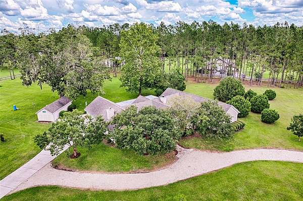 5.48 Acres of Residential Land with Home for Sale in Alachua, Florida