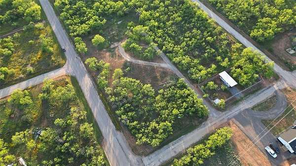 0.8 Acres of Residential Land for Sale in Sweetwater, Texas