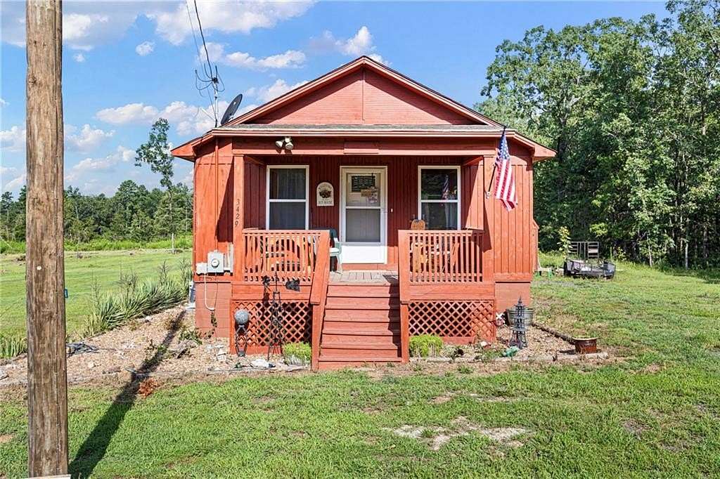 2.5 Acres of Residential Land with Home for Sale in Delaware, Arkansas