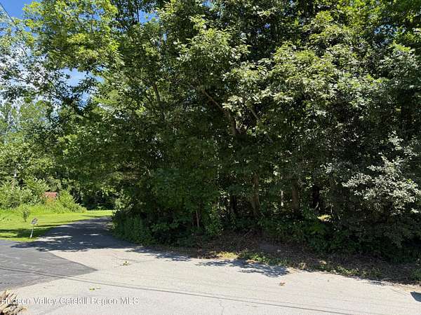 0.34 Acres of Residential Land for Sale in Hyde Park, New York