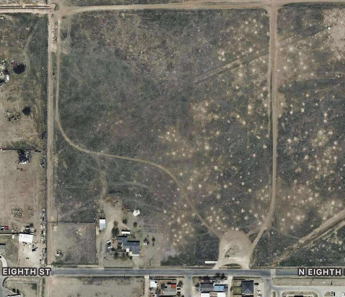 5 Acres of Mixed-Use Land for Sale in Dumas, Texas