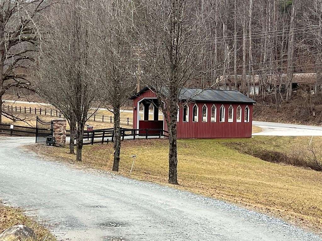 0.96 Acres of Residential Land for Sale in Andrews, North Carolina