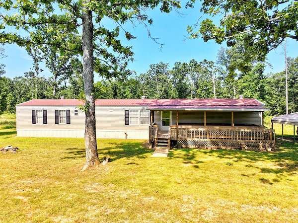 20 Acres of Land with Home for Sale in Doniphan, Missouri