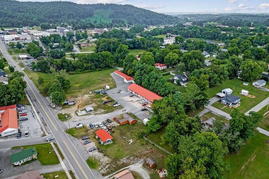 0.28 Acres of Commercial Land for Sale in Livingston, Tennessee