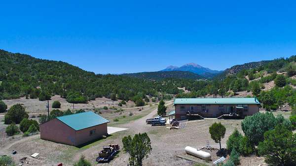 40 Acres of Land with Home for Sale in Aguilar, Colorado