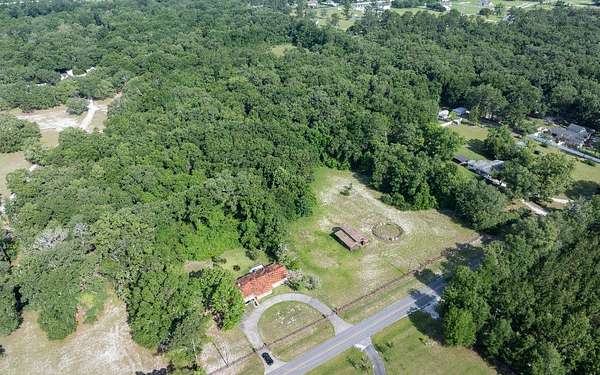 10 Acres of Residential Land with Home for Sale in Lake City, Florida