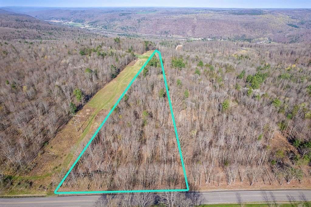 5 Acres of Residential Land for Sale in Horseheads, New York