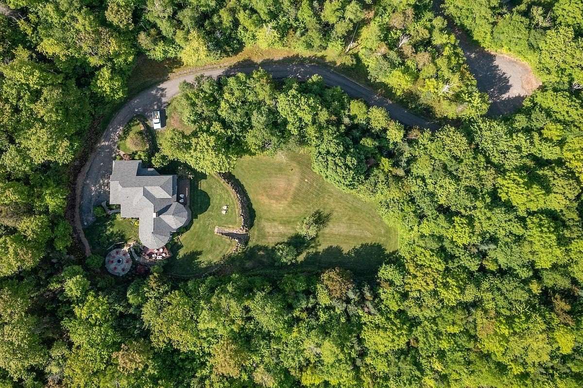 4.2 Acres of Residential Land with Home for Sale in Jackson, New Hampshire