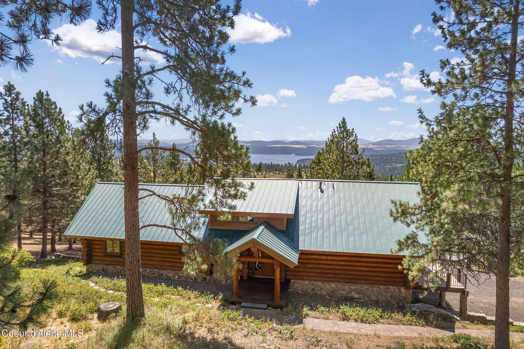 5.26 Acres of Residential Land with Home for Sale in Coeur d'Alene, Idaho