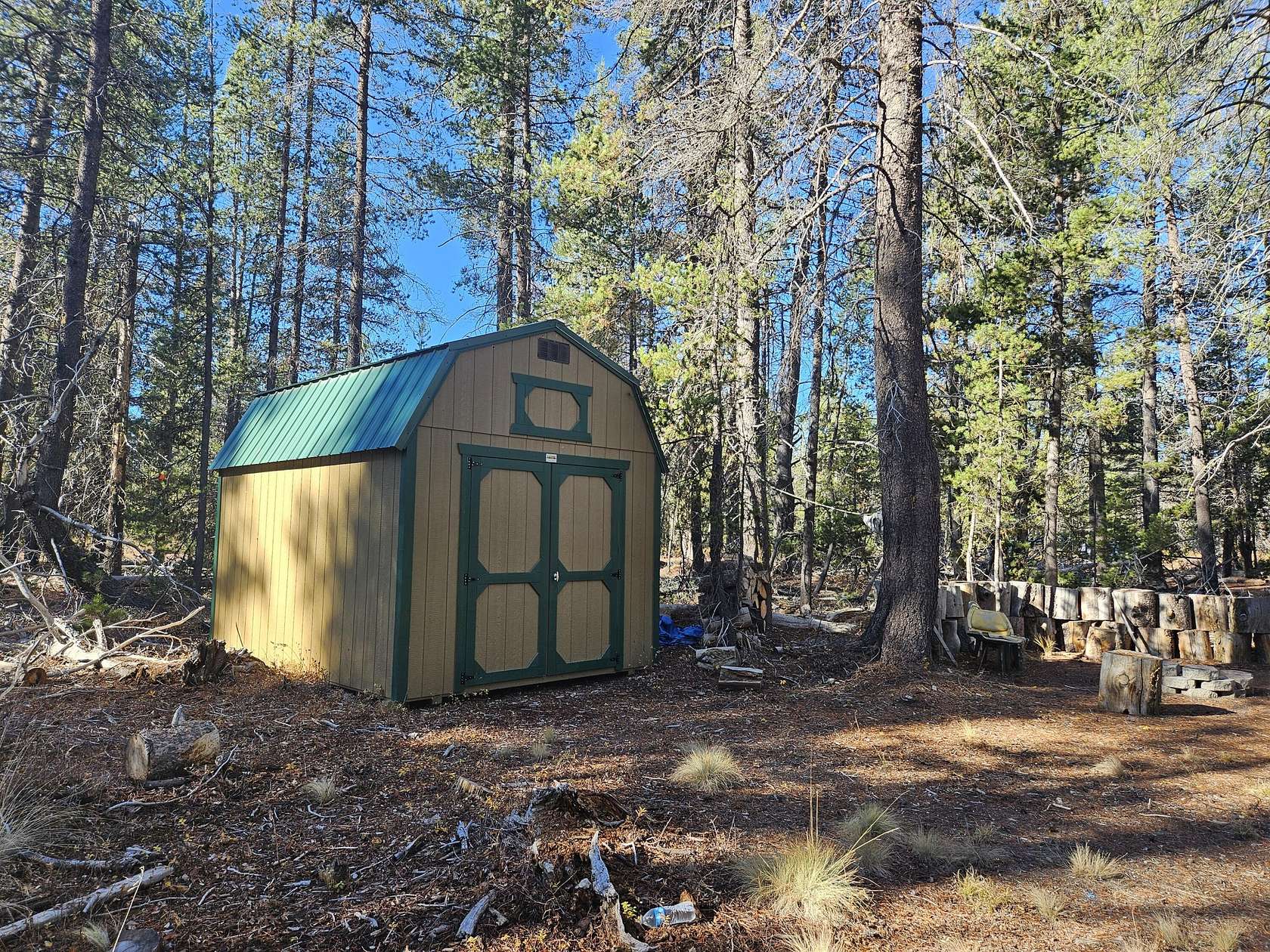 2 Acres of Residential Land for Sale in Chiloquin, Oregon