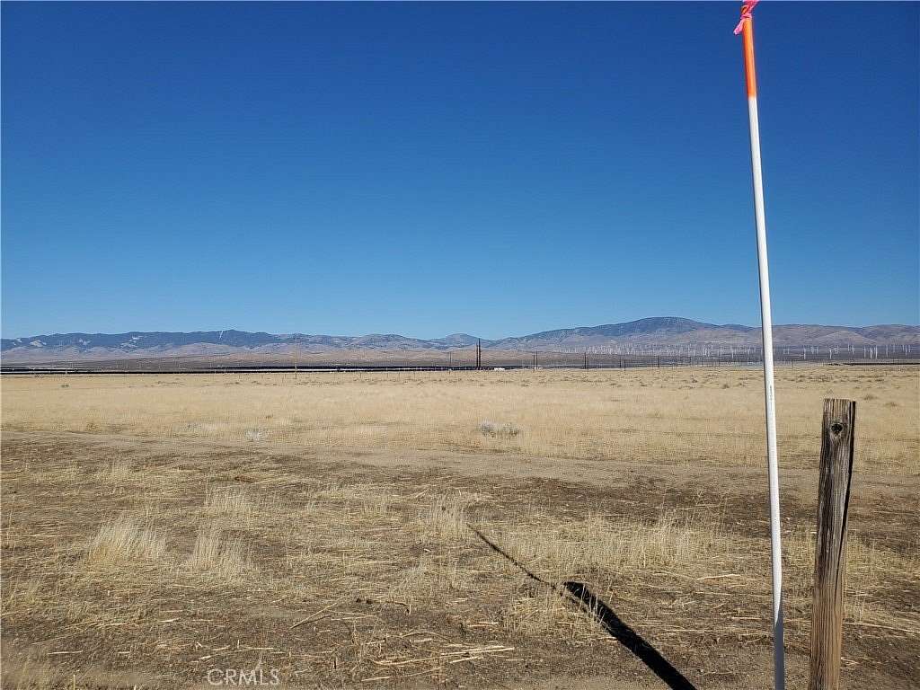 2.5 Acres of Residential Land for Sale in Lancaster, California