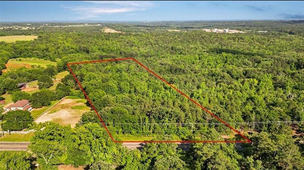 8 Acres of Residential Land for Sale in Tyler, Texas