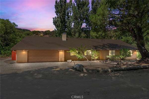 21 Acres of Recreational Land with Home for Sale in Santa Margarita, California