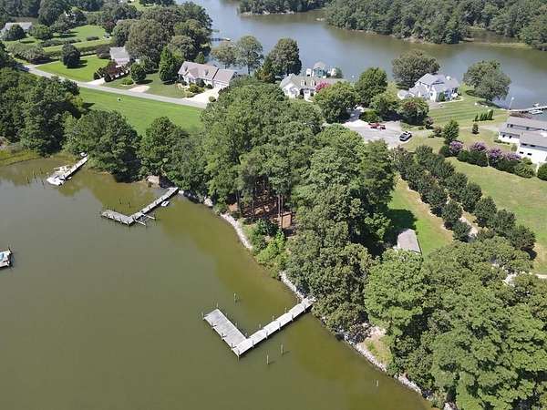 0.75 Acres of Residential Land for Sale in Ophelia, Virginia