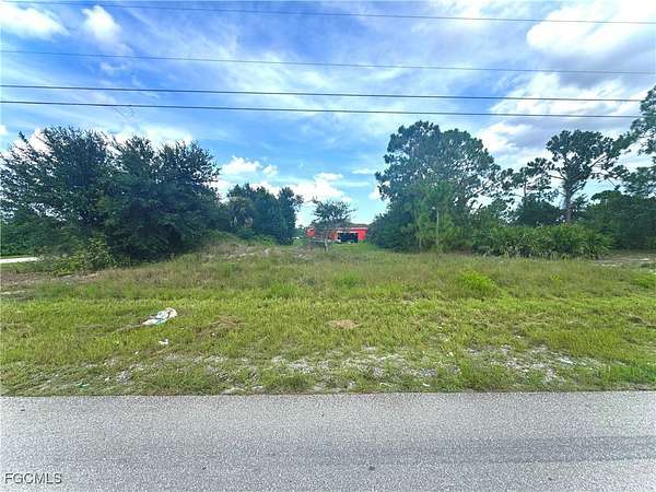 0.25 Acres of Residential Land for Sale in Lehigh Acres, Florida