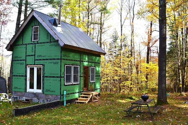 0.7 Acres of Residential Land with Home for Sale in Roxbury, Vermont