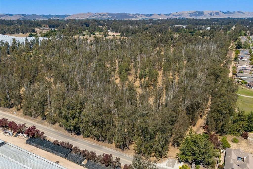 29.3 Acres of Land for Sale in Arroyo Grande, California