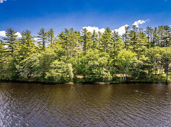7.8 Acres of Residential Land for Sale in Searsmont, Maine