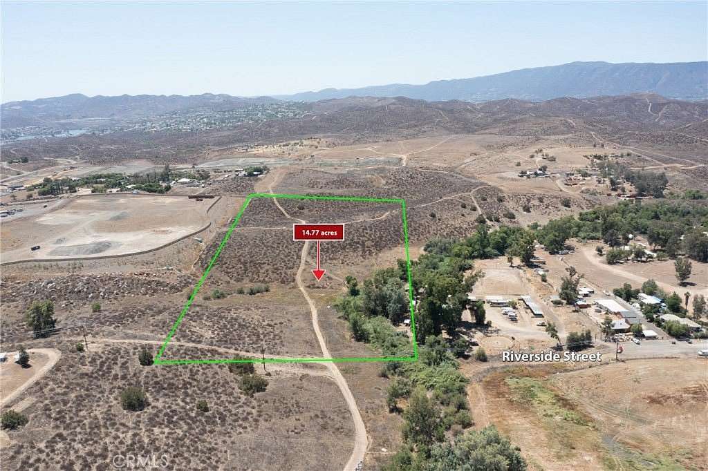 14.7 Acres of Land for Sale in Perris, California