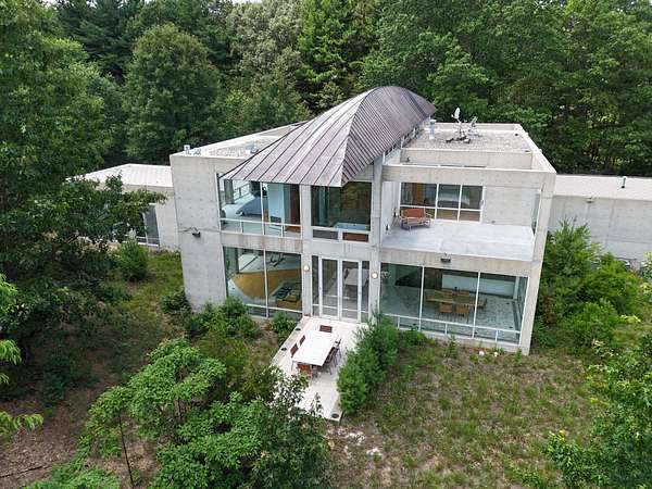 55.9 Acres of Land with Home for Sale in Knox, Indiana