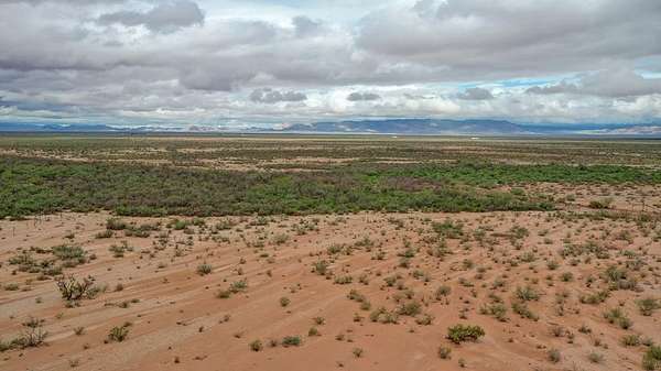 10 Acres of Recreational Land for Sale in Van Horn, Texas