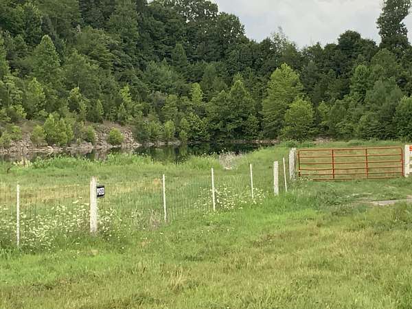 13 Acres of Agricultural Land for Sale in Science Hill, Kentucky