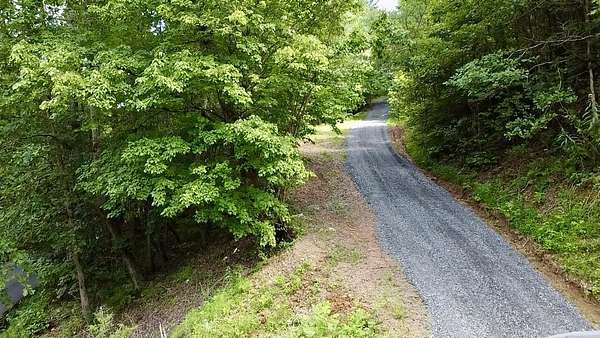 22 Acres of Recreational Land for Sale in Cleveland, Tennessee