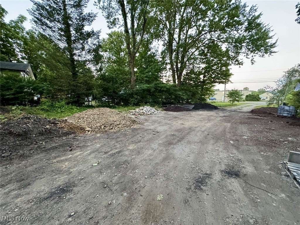 2 Acres of Residential Land for Sale in Painesville, Ohio