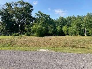 2 Acres of Residential Land for Sale in Baxter, Tennessee