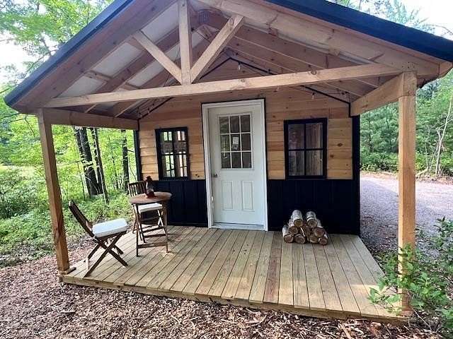 1.2 Acres of Residential Land for Sale in Harrison, Michigan