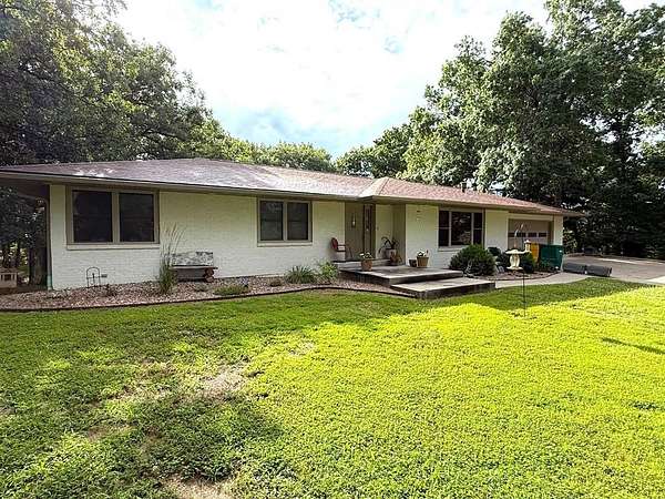2.55 Acres of Residential Land with Home for Sale in Macon, Missouri
