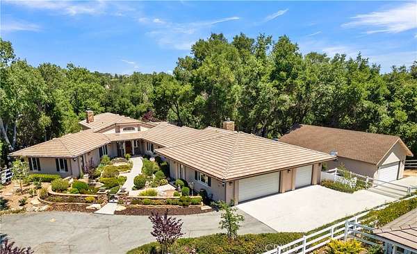 3.65 Acres of Land with Home for Sale in Templeton, California